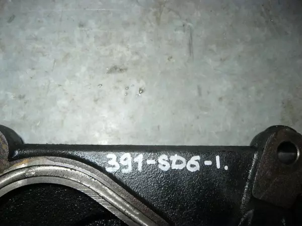 Кронштейн компрессора кондиционера D13 1900380
