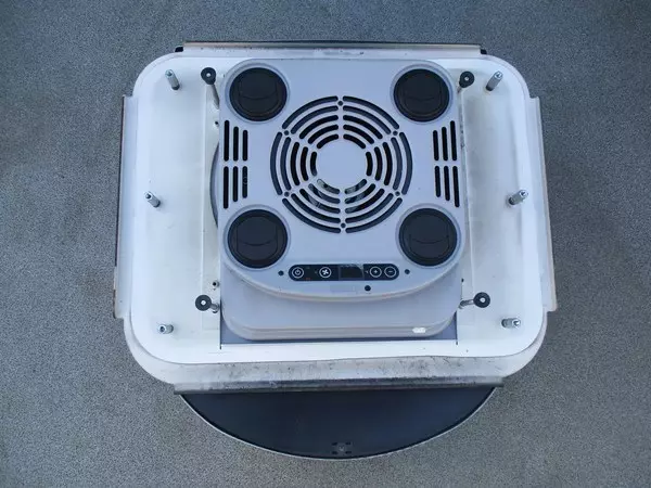 Кондиционер стояночный автономный на крышу кабины 000004605
