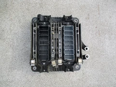 Электронный блок управления двигателем ECU EMS (E44)
