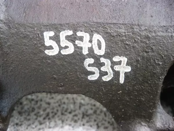 Верхняя часть опорного кронштейна рессоры marked 03 8х30/90 12х20/90 1873503
