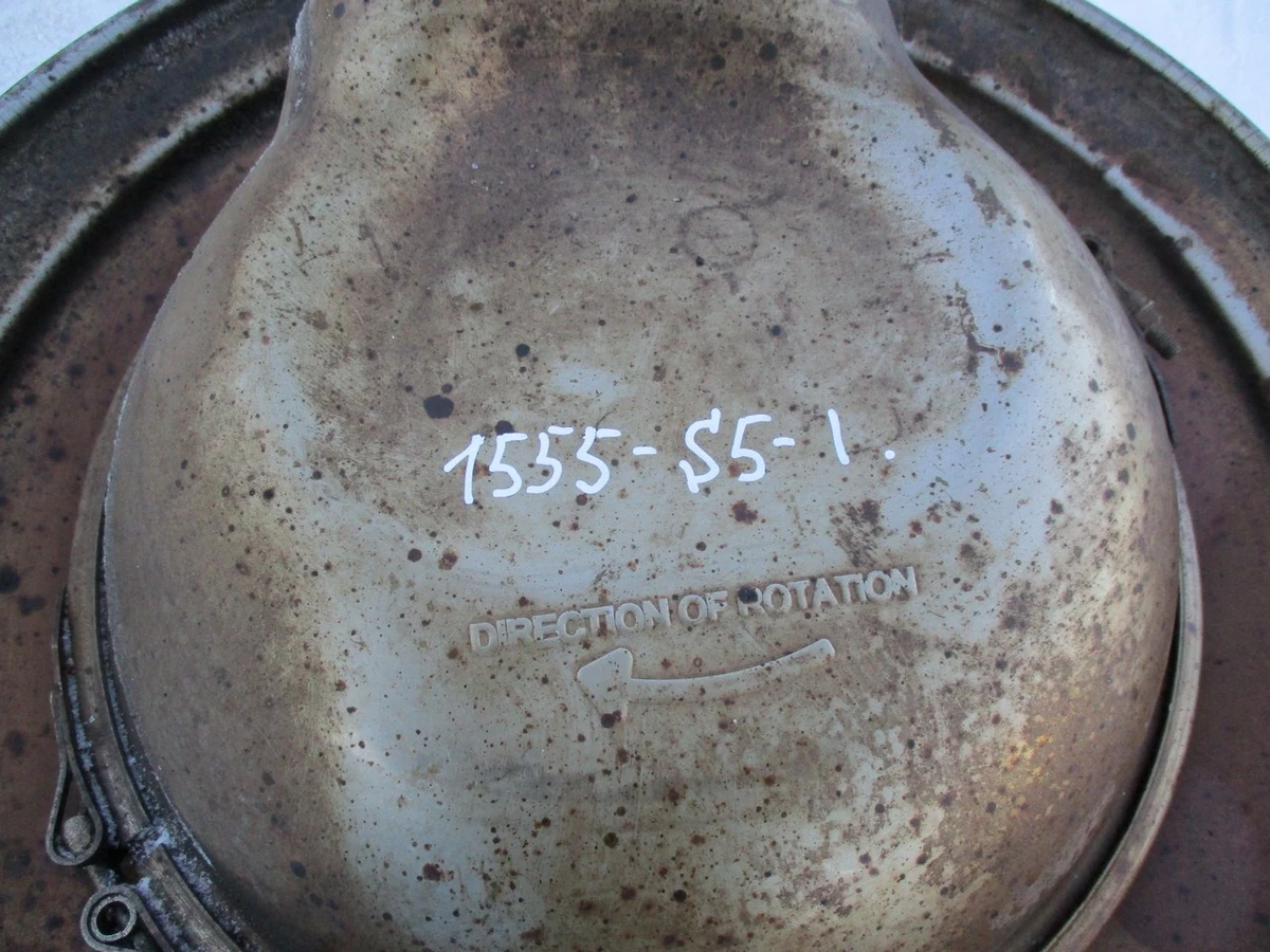 Глушитель цилиндрический в сборе с хомутами  1944877