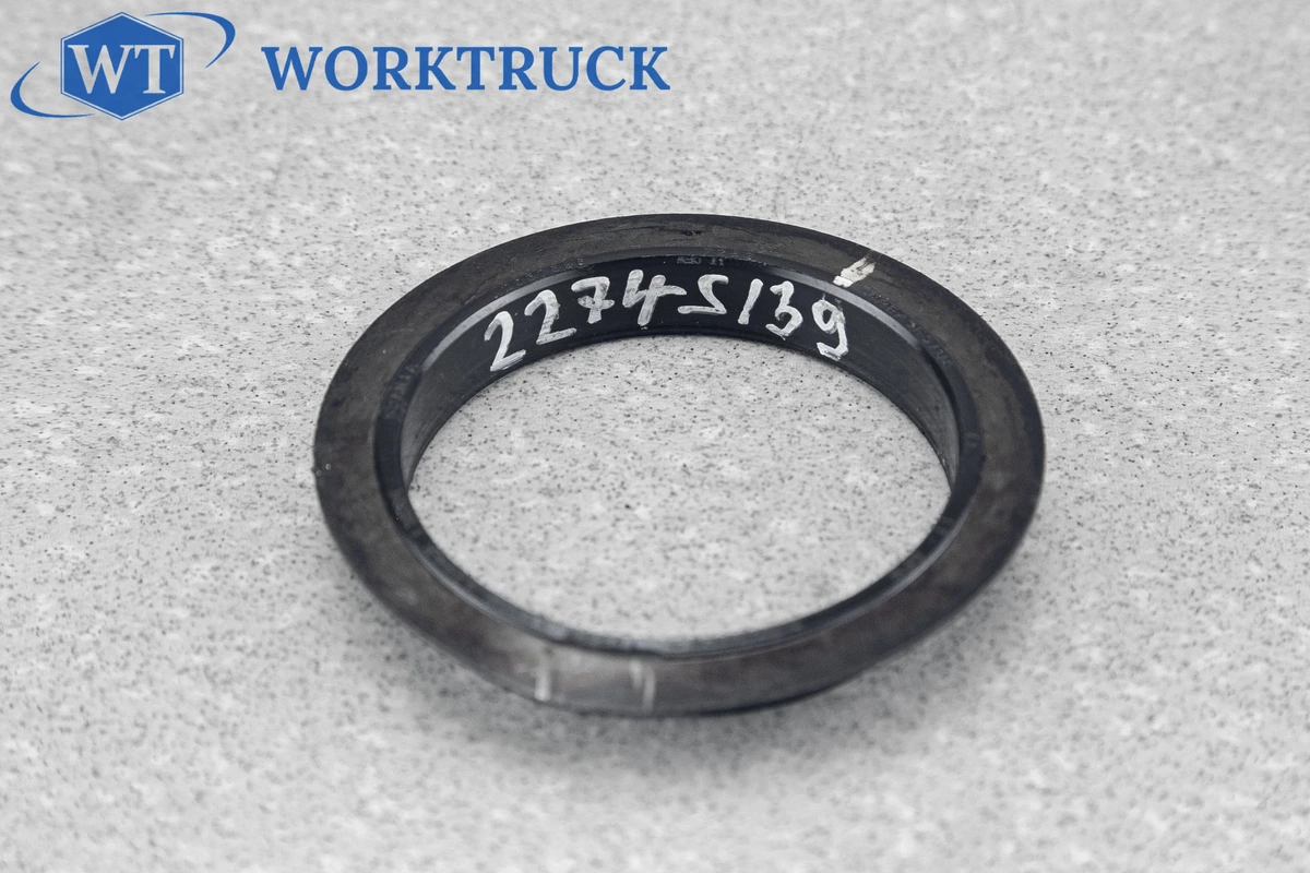 Уплотнительное кольцо (сальник) 2057586