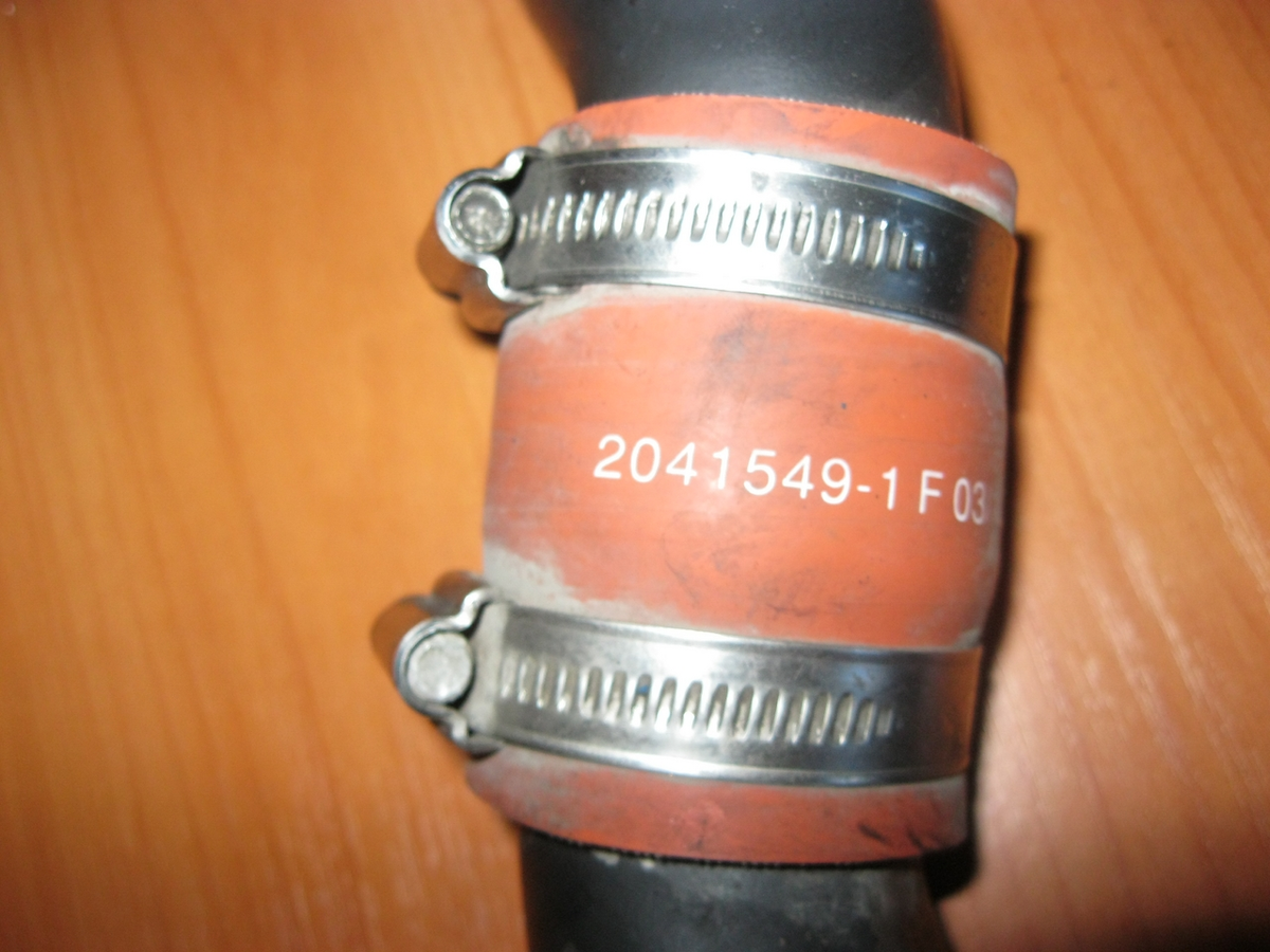 Трубопровод обходного клапана в сборе системы рециркуляции ОГ XPI D13 1807880