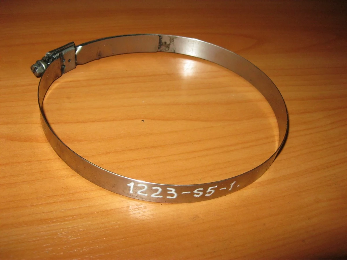 Ленточный хомут (133-156 mm) 1421757