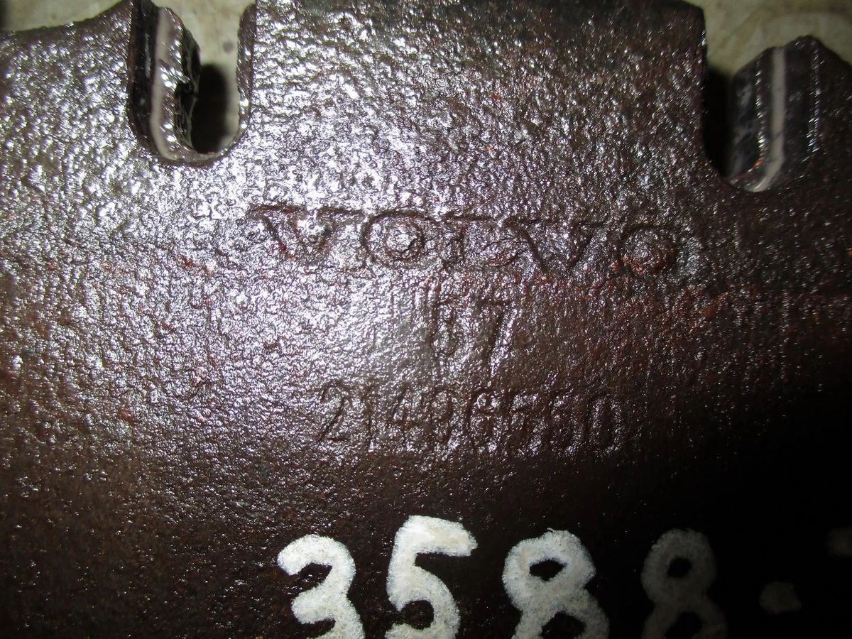 Тормозная колодка под дисковые тормоза VOLVO 21496550