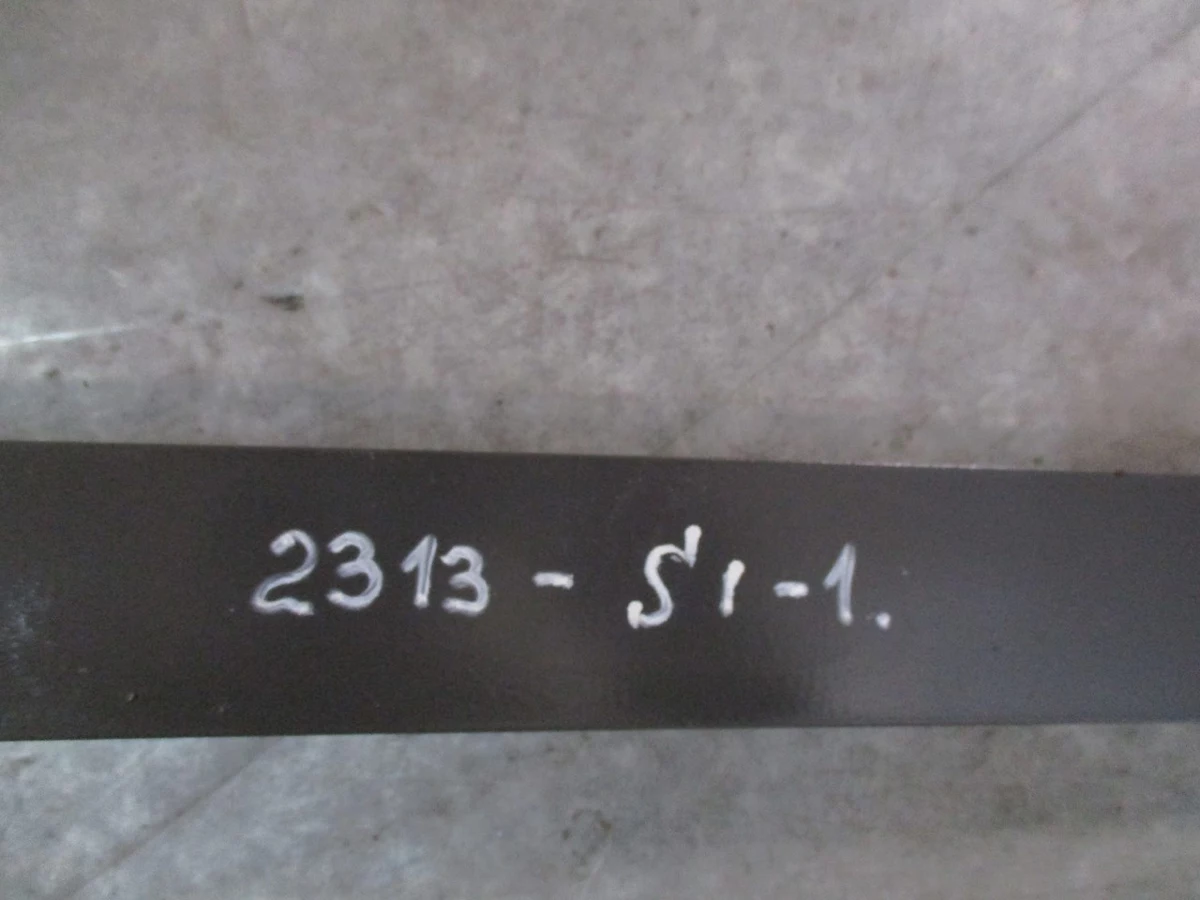 Лента кронштейна топливного бака L=695 mm 1745886