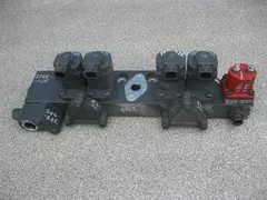 Корпус топливных клапанов в сборе (без датчика) HPI D12